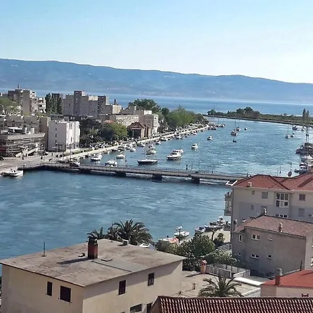 Paola Apartamento Omiš